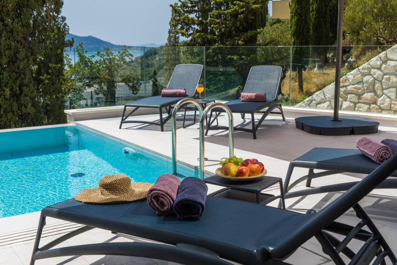 Villa Luxury Maris 5*