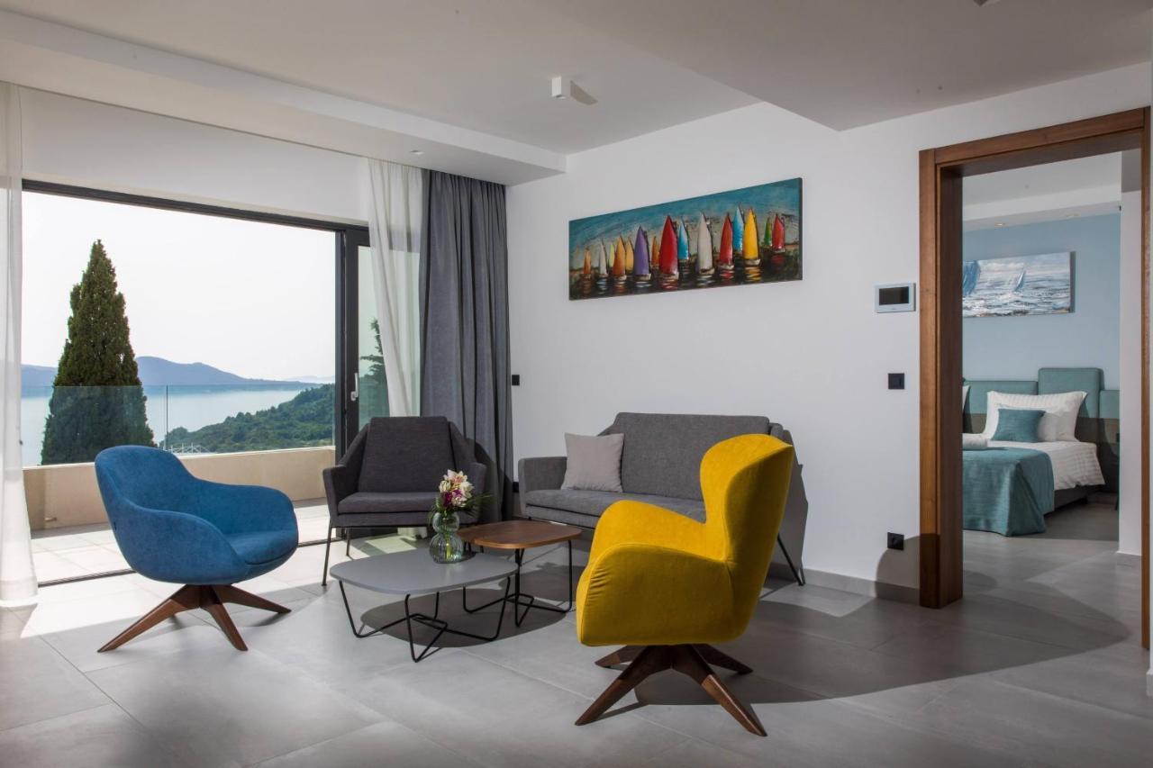 Luxury Maris 5* Vila